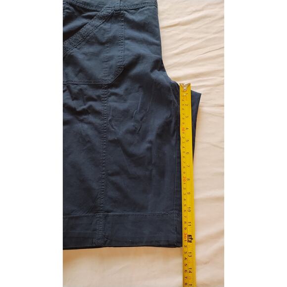 Westport 1989 women Cargo Shorts Size 10 - Picture 15 of 16